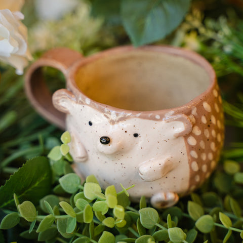 LITTLE! hedgehog mug night