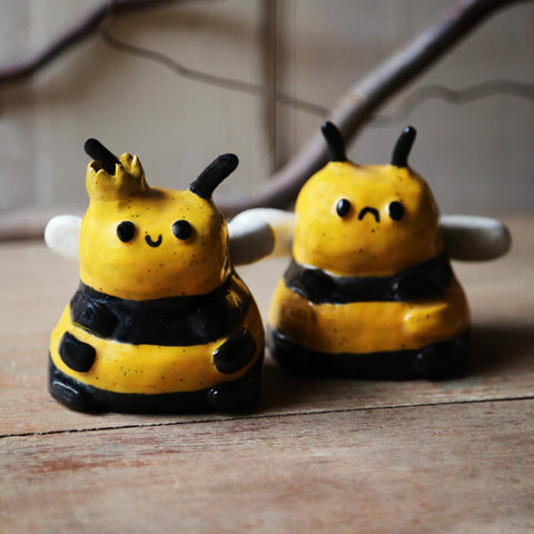 August | Bee Blob
