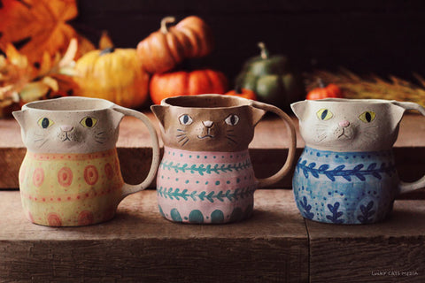 it's the COZY WEEKEND EVENT! Cozy Cat Sweater mug day
